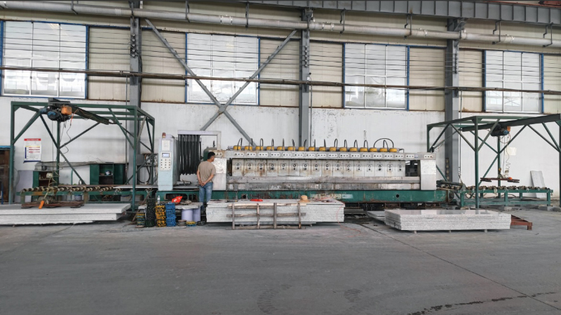 生產(chǎn)車(chē)間