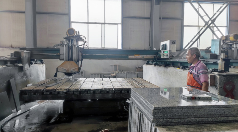 生產(chǎn)車(chē)間